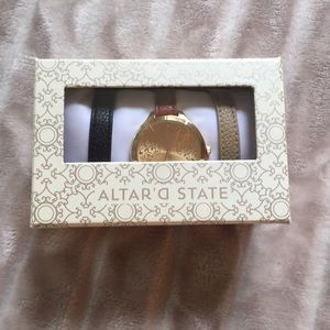 Altar’d State gold watch w/changeable straps NWT
